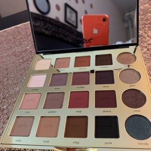 Eyeshadow Palette
